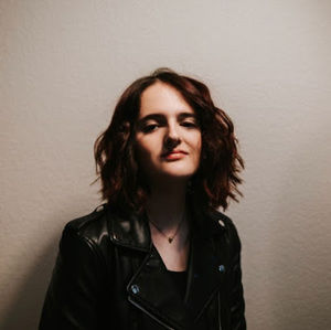 Meet your Posher, Ava